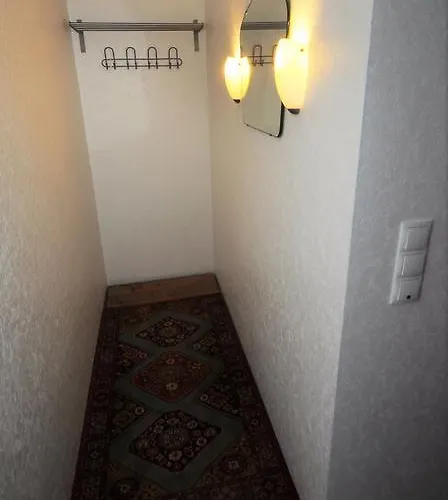 Haus Rebstock 公寓 *